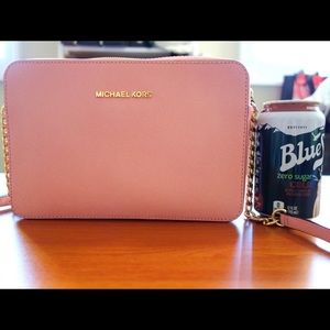 Michael Kors Ginny Leather Crossbody in Pink!